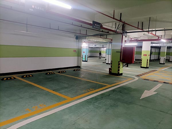 黑山小区划线